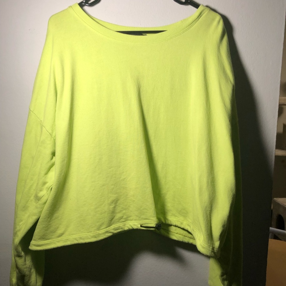 Neon green cropped crewneck 3xl forever 21